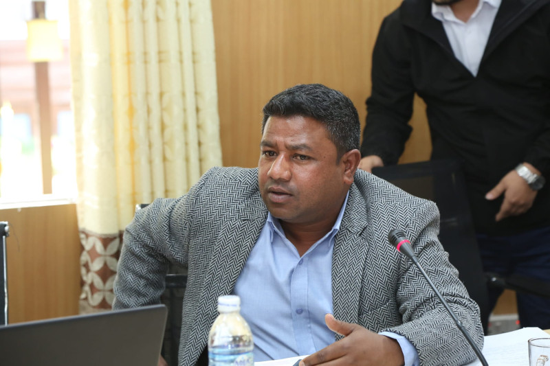 रास्वपा सांसद परियारकाे आराेप– राजनीतिक दलद्वारा सांसदको भूमिका ‘प्यारालाइज’ भइरहेको छ
